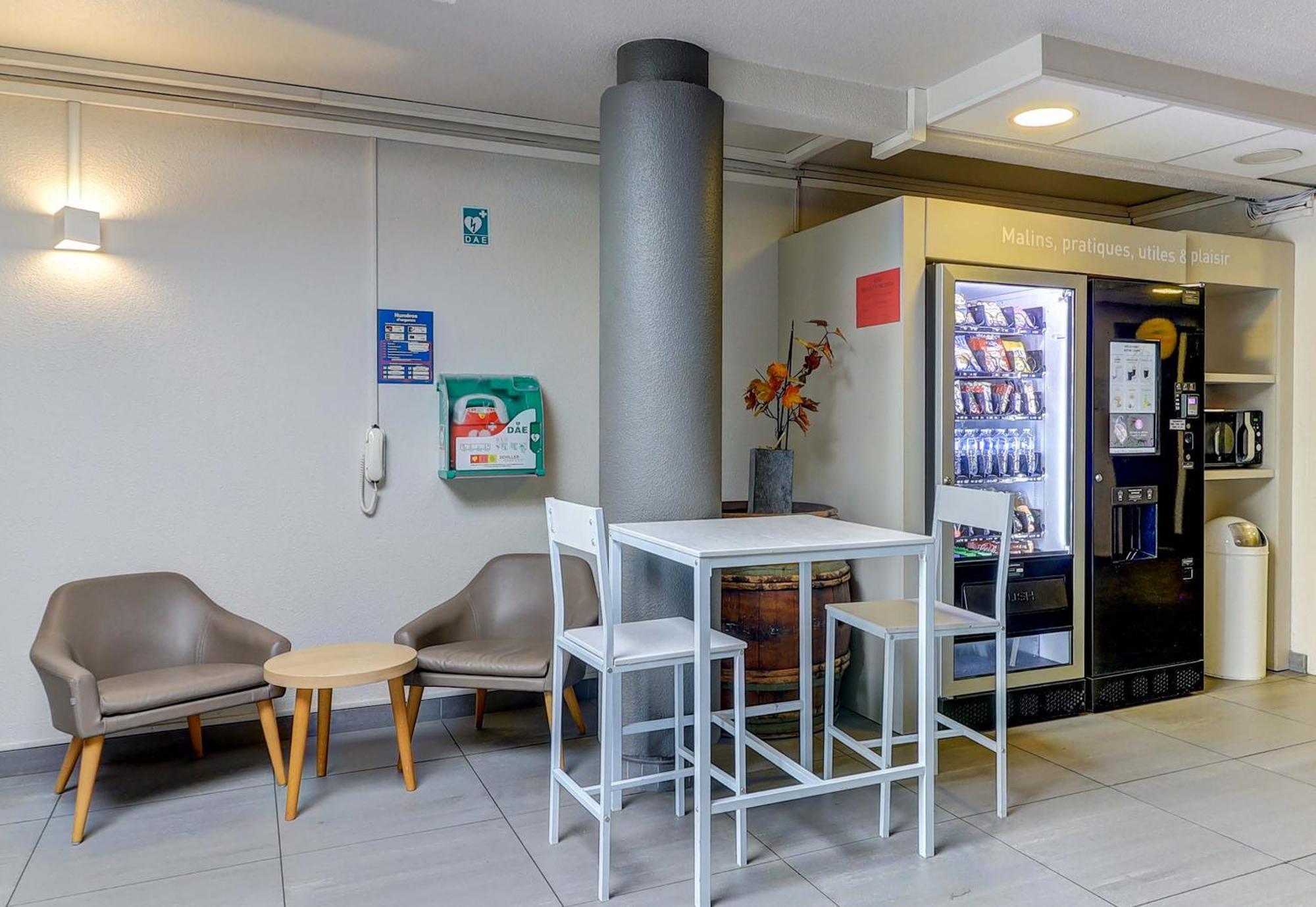B&B Hotel Beaune Sud 2 Екстер'єр фото